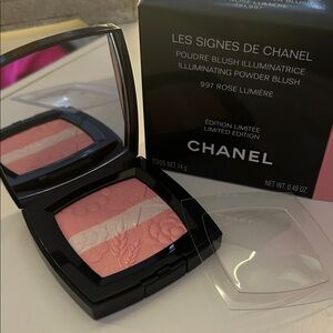 Chanel Rose Lumière Illuminating Powder Blush 997